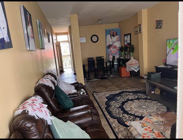 2 BEDROOM APARTMENT FOR SALE IN FLORIDA